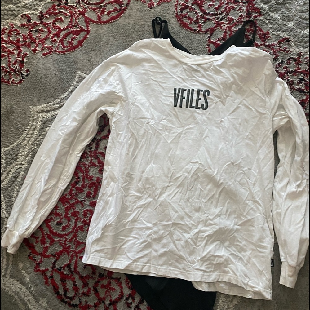 V files longsleeve medium